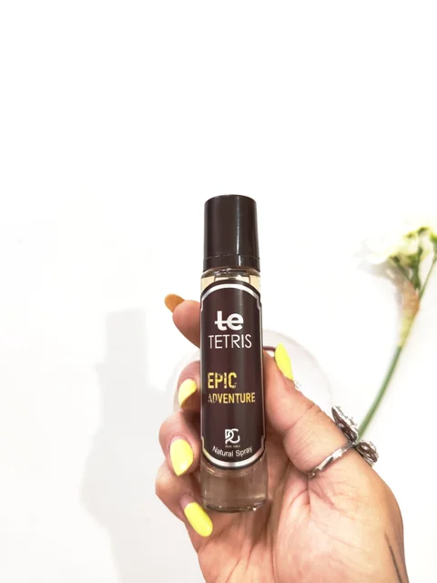 عطر های تتریس با رایحه های متفاوت