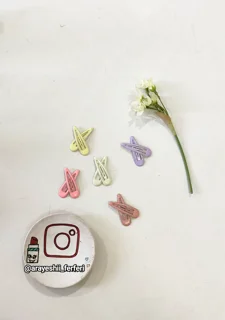 تق تقی لاکی پاستیلی بادامی